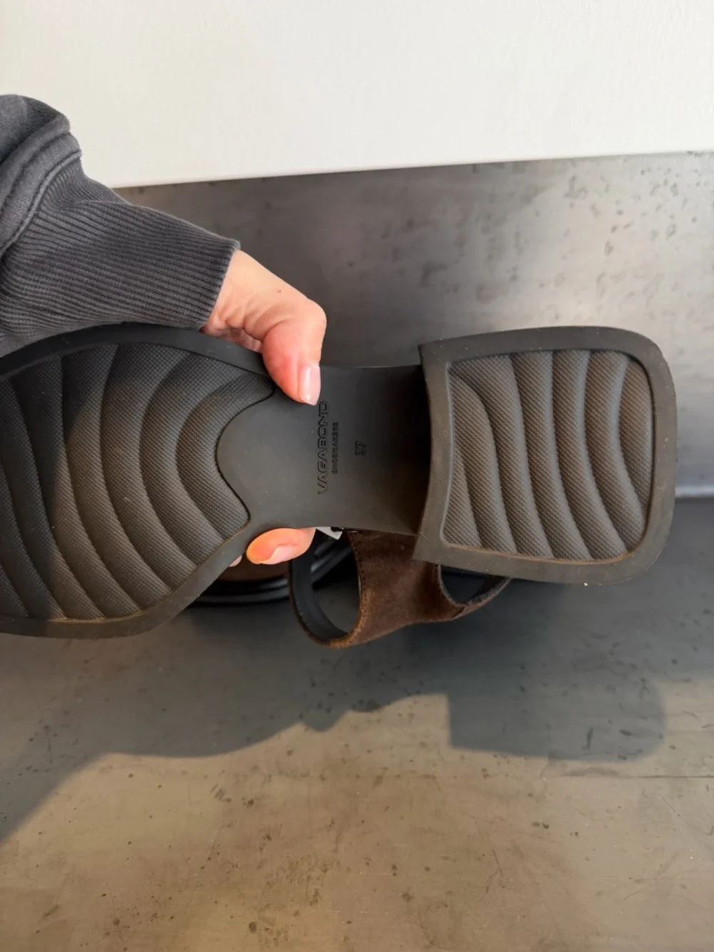 Vagabond Ines Heeled Sandals - Picture 4 of 5